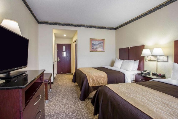Comfort Inn & Suites Ft.Jackson Maingate image 12