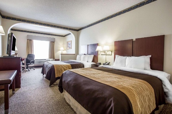 Comfort Inn & Suites Ft.Jackson Maingate image 15