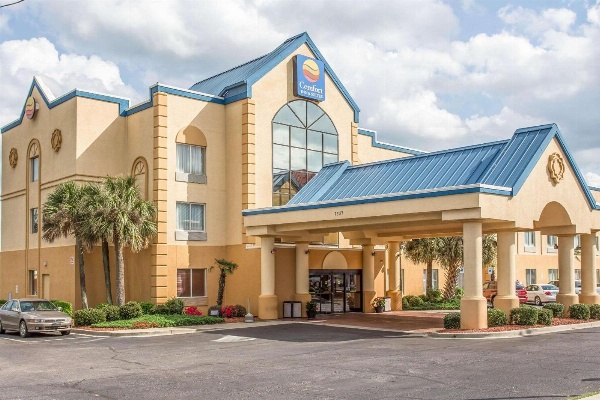 Comfort Inn & Suites Ft.Jackson Maingate image 2