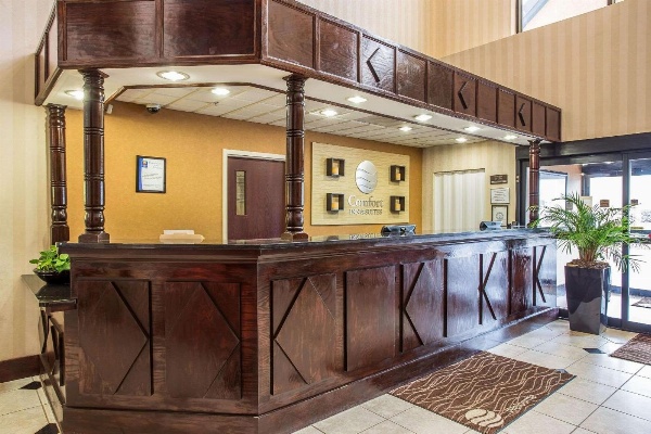 Comfort Inn & Suites Ft.Jackson Maingate image 6